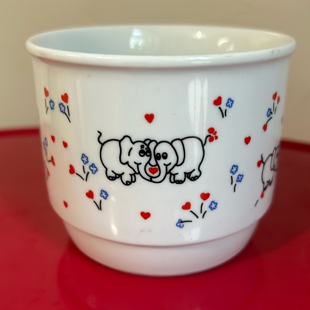 Vintage Zsolnay Hungary Pecs Ceramic coffee/ tea cup